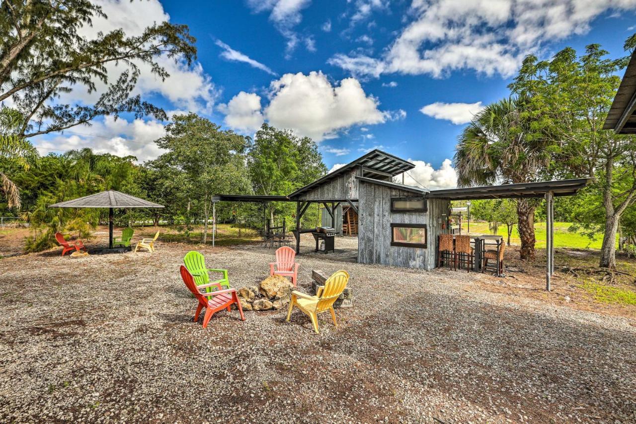 Authentic Clewiston Home With Outdoor Game Room Exterior photo
