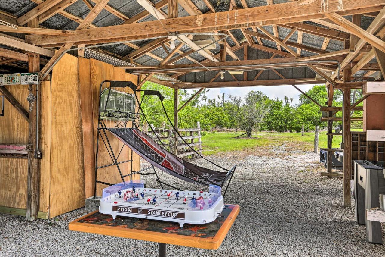 Authentic Clewiston Home With Outdoor Game Room Exterior photo